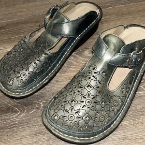 Women's Alegria Size 36 gray/green Breezy Classic Work  Comfort Clogs